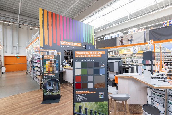 OBI Farbmisch-Service im Markt Naila - GALLERY