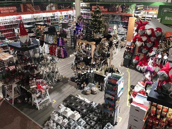 OBI Markt Aichach-Ecknach - Laminat Regal