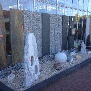 OBI Markt Bad Harzburg - Stein und Gabionenaustellung auf der Gartencenter-Freifläche