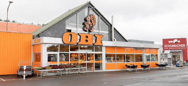 OBI Markt Kall - OBI Markt-Eingang Kall