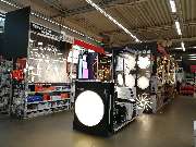 OBI Markt Siegen-Weidenau - Leuchten in verschiedenen Formen und Größen zu aktuellsten Trends