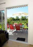 Obst- und Ferienhof Weishaupt-Steffelin - Terrasse der Ferienwohnung 