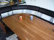 olaf stühm manufaktur Tischlerei - Die Lounge-Couch mit dem Tisch in Kirschbaum