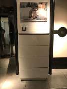 olaf stühm manufaktur Tischlerei - ..schicke Schubladenschränke in weiss Hochglanz handpoliert...