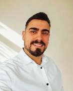 Oliveira Versicherung Stuttgart - Selfi1.jpg