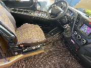 Omnibusreisedienst Thomas Jädicke - Fahrerplatz.JPG