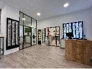 Optik Newels Studio - GALLERY
