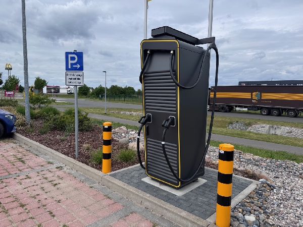 ORLEN CHARGE Ladestation - GALLERY