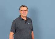 OrthoTeam Freiburg l PD Dr. Eberbach l Dr. Dr. Wenning l Dr. Drescher - Dr. Drescher ist Facharzt für Orthopädie und Unfallchirurgie – Chirotherapie – Sportmedizin – physikalische Therapie – Akupunktur. Er führt ambulante und stationäre Operationen durch.