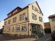 Palatium-Apotheke - Aussenansicht der Palatium-Apotheke