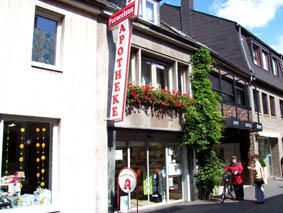 Paracelsus-Apotheke - Aussenansicht der Paracelsus …