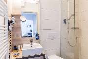 Park Inn by Radisson Gottingen - Guest room bathroom