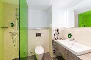 Park Inn by Radisson Neumarkt - Standard Room bathroom