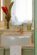 Park Plaza Berlin - Bathroom
