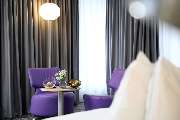 Park Plaza Berlin - Junior Suite decor