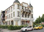 Parsifal-Apotheke - Aussenansicht der Parsifal-Apotheke