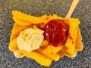 Party-Grill Robert - Pommes rot-weiß