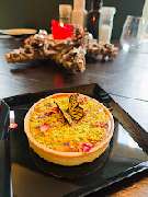 Patta Restaurant & Café - Unser Winterdessert 
Hausgemachtes Winter Tartelett | Vanille-Zimt Crème | Passionsfruchtpüree | Pistazie