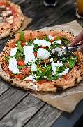 PEPE im Cosmo | neapolitan pizza & food & drinks - GALLERY