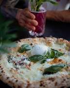 PEPE in Roma | neapolitan pizza & food & drinks - GALLERY