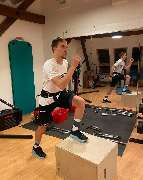 physio4me - Marcel Bräutigam am Keiser Trainer