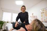 Physiotherapie Chris Warner - DS8_1202 Kopie.jpg