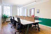 POHA Office Aachen Theaterplatz - Desks for coworking at POHA Office