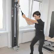 Praxis für Orthopädie und Schulterchirurgie | Dr. Rolf Krebs | München - Bei der Arbeit_ Praxis für Orthopädie und Schulterchirurgie | Dr. Rolf Krebs | München
