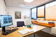 Praxis für Strahlentherapie in Fürstenfeldbruck - Behandlungszimmer in der Praxis für Strahlentherapie in Fürstenfeldbruck