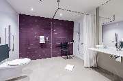 Premier Inn Essen City Centre Hotel - Premier Inn Germany accessible wet room