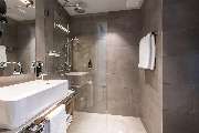 Premier Inn Heidelberg City Bahnstadt Hotel - Premier Inn Germany bathroom