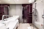 Premier Inn Leipzig City Oper Hotel - Premier Inn Germany accessible wet room