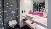 Premier Inn Mannheim City Centre Hotel - Premier Inn Mannheim City Centre hotel bathroom