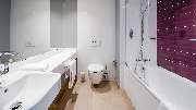 Premier Inn Nürnberg City Opernhaus Hotel - Premier Inn Nuernberg City Opernhaus hotel bathroom