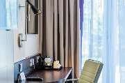 Premier Inn Regensburg City Centre Hotel - Premier Inn Germany desk
