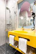 Prize by Radisson, Bonn City - Design Room bathroom