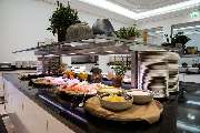 Radisson Blu Conference Hotel, Düsseldorf - Breakfast Buffet Room