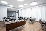 Radisson Blu Conference Hotel, Düsseldorf - Zürich Classroom