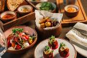 Radisson Blu Hotel at Porsche Design Tower Stuttgart - Restaurant Balaustine - Food