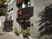 Radisson RED Berlin Kudamm - Hotel Facade