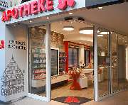 Rathaus-Apotheke - Aussenansicht der Rathaus-Apotheke