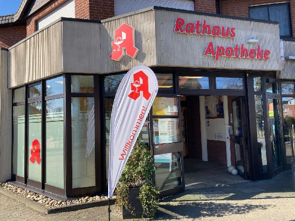 Rathaus-Apotheke - Aussenansicht der Rathaus-Apoth …