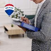 RE/MAX Bad Segeberg - Immobilienmakler | Immobilienverkauf | Immobilienbewertung | Gutachten - GALLERY