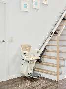 REAL Treppenlift Frankfurt - Fachbetrieb | Plattformlifte | Rollstuhllifte - GALLERY