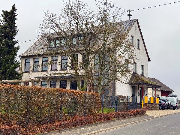 Reisebüro Kleeberg.REISEN - Außenansicht