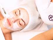 RELAX plus - Massage, Wellness, Kosmetik & Kältekammer - Kosmetikbehandlung