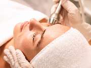 RELAX plus - Massage, Wellness, Kosmetik & Kältekammer - Wimpernlifting