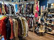 Rent your rack Second-Hand & Handmade - GALLERY