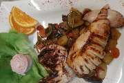 Restaurant Aroma in Bad Herrenalb - WIR SIND IHRE

Gastgeber
Für uns muss ein Gericht die ganze Palette der Sinne bedienen. Es sollte nicht nur auf seinen Geschmack hin, sondern auch auf seinen Duft und sein Aussehen hin beurteilt werden. Nicht umsonst la