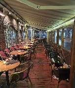 Restaurant mit Café 